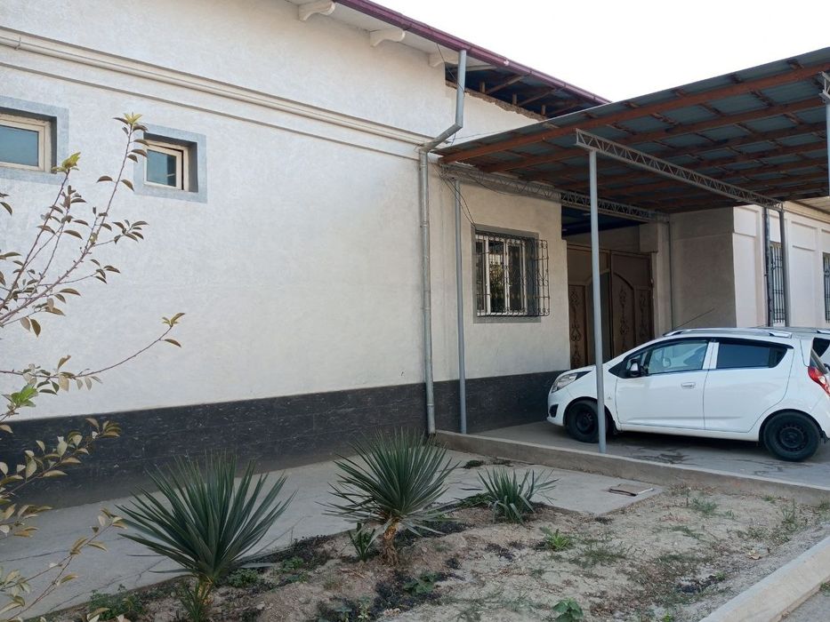 Уй сотилади. 6 соток 6 хона