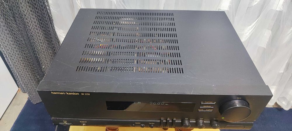Amplificator Audio Harman Kardon HK3250 Statie Audio Amplituner Audio