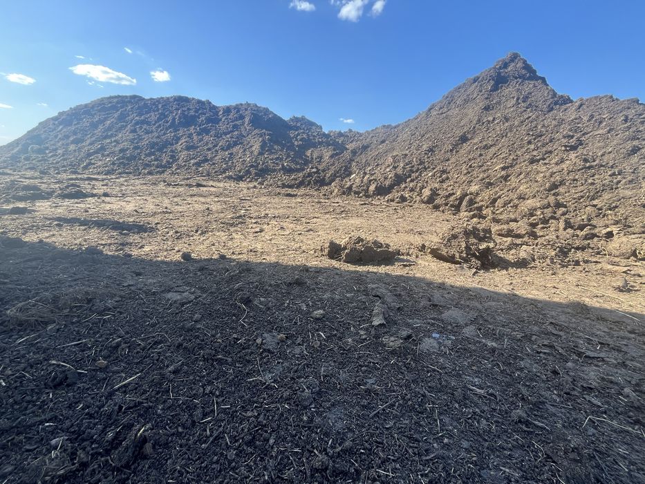 Самый лучший удобрение перегной навоз доставка на Зилу