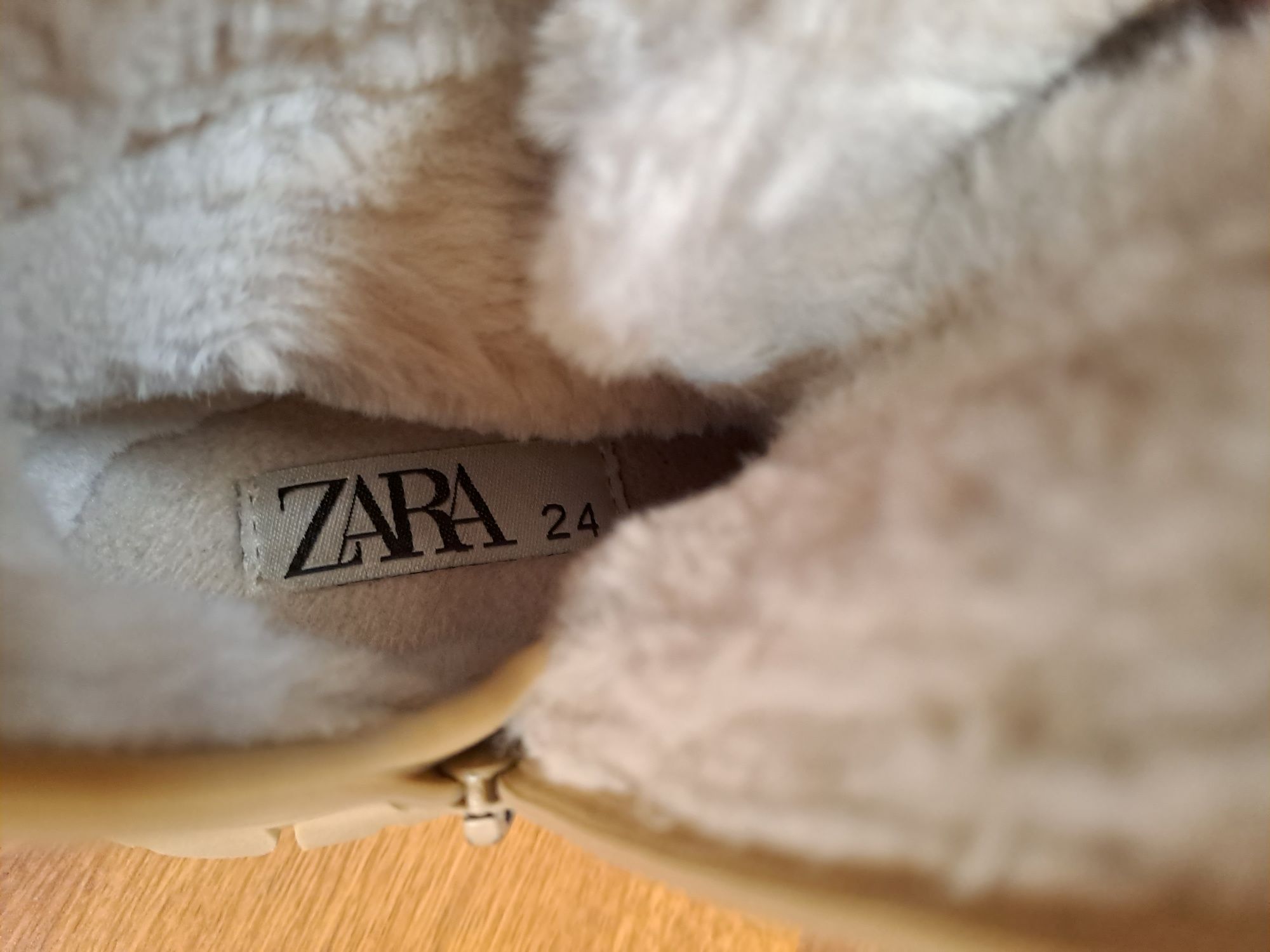 Детски обувки ZARA