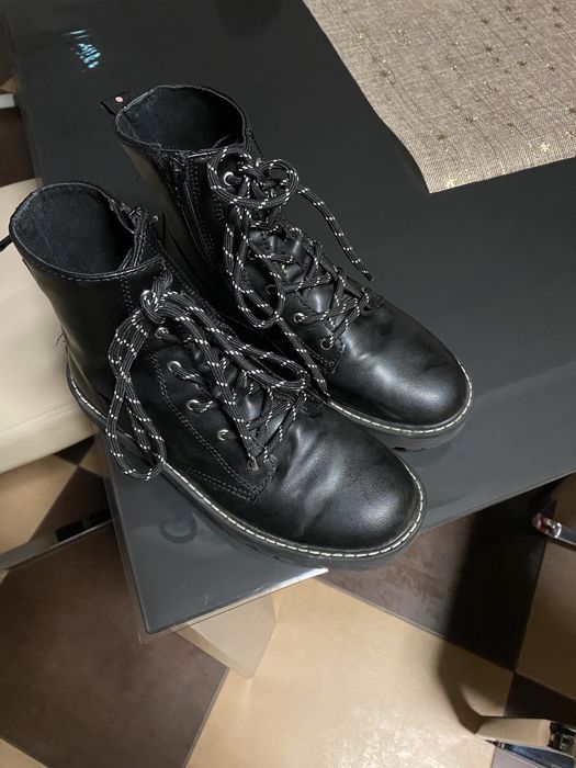 Ghete marimea 36 Zara