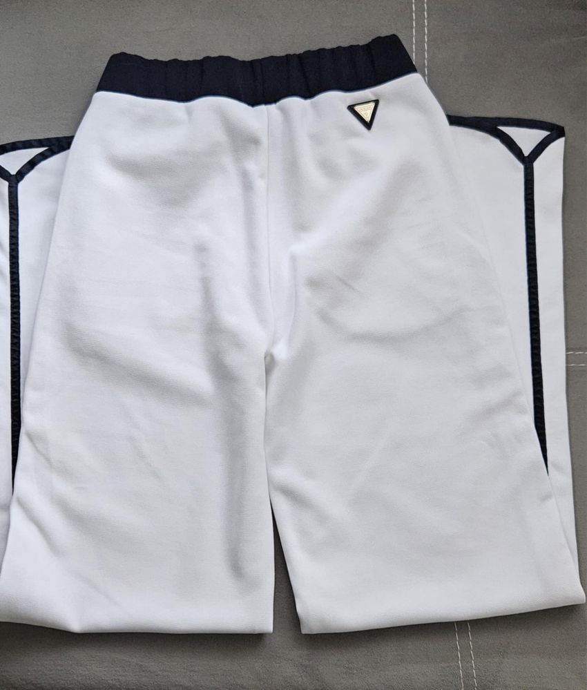 Панталон Guess XS размер