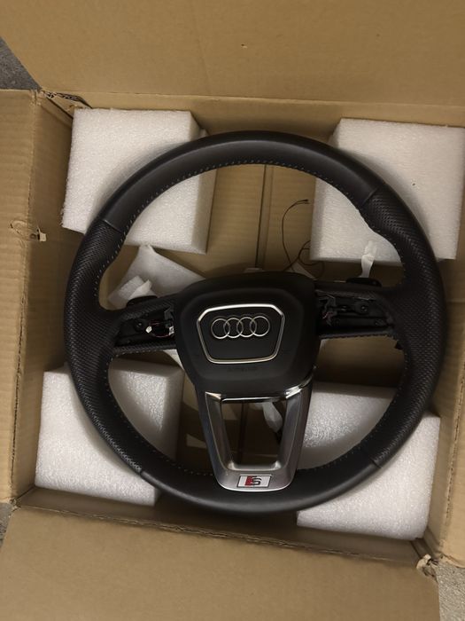 Volan original Audi Q8