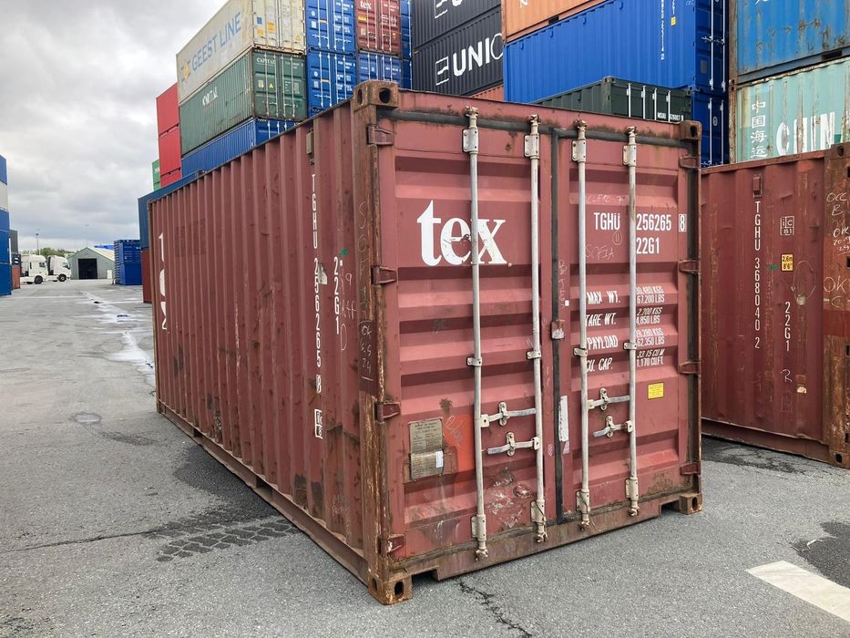 Vindem containere maritime 2.5mx6m sau 2.5mx12m