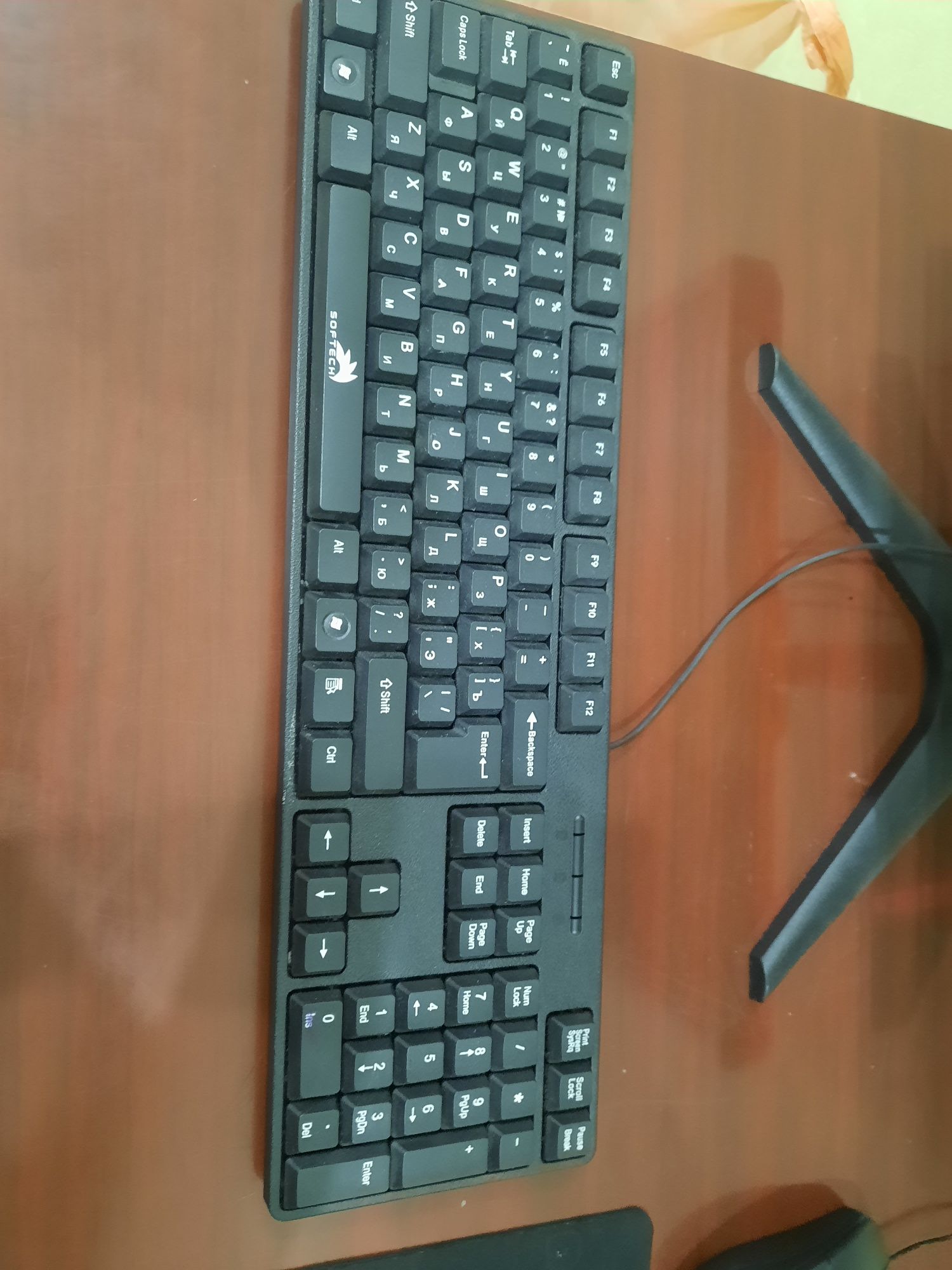 Kompyuter full komplekt Windows 7 qilingan kelishtrb berilad