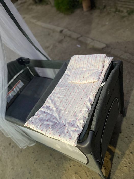 Совершенно новая детская кроватка