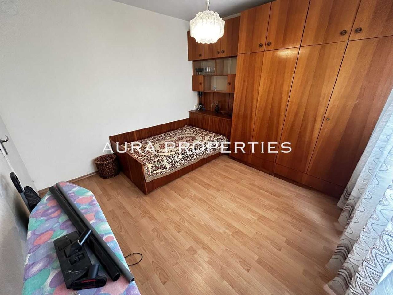 Дава се под наем Тристаен апартамент в Разград, Абритус - 76 кв.м за 204 € - Снимка #3