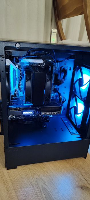 Компютър геймърски  ryzen 5600x ,rtx 3060ti ,16 рам 3600mhz, захр.650+