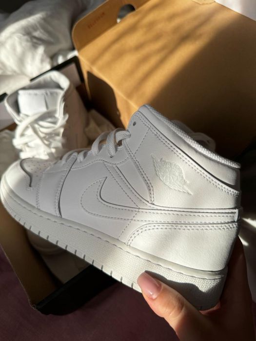 Nike Джорданы высокие оригинал