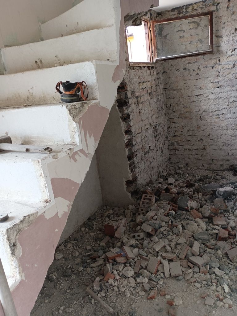 Транспортни и хамалски услуги