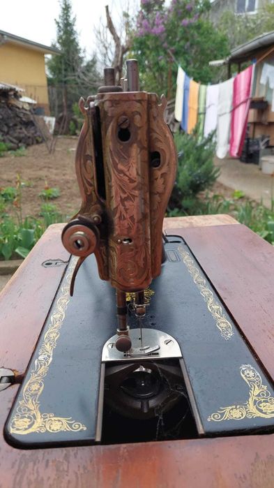 Masina de cusut singer