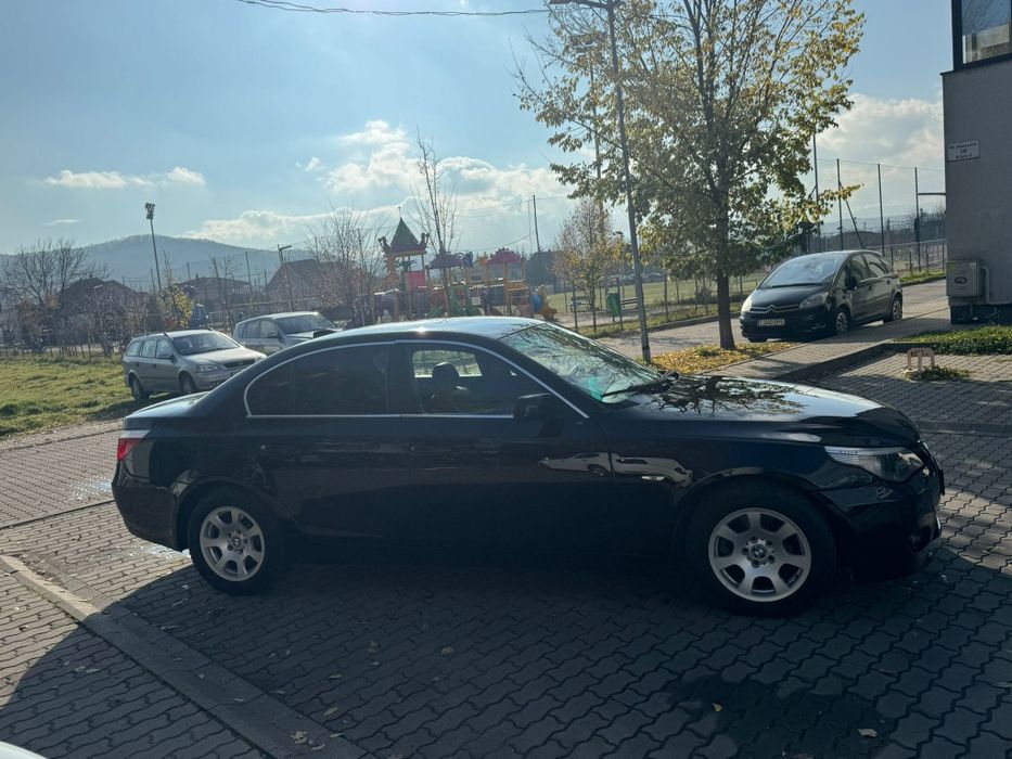 Vând BMW E60 525D 2007 manual