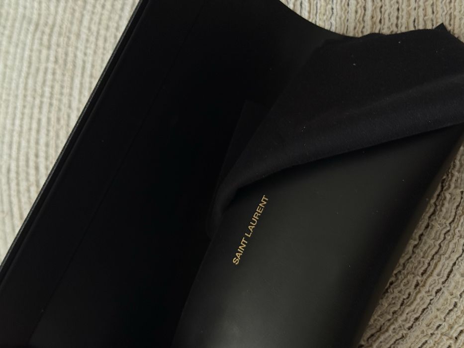 Дамски слънчеви очила Saint Laurent