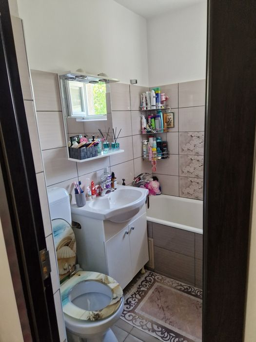 Vand apartament 3 camere, mobilat si utilat