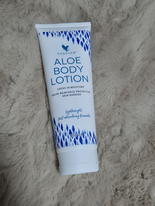 Forever Lotiune de corp cu aloe vera