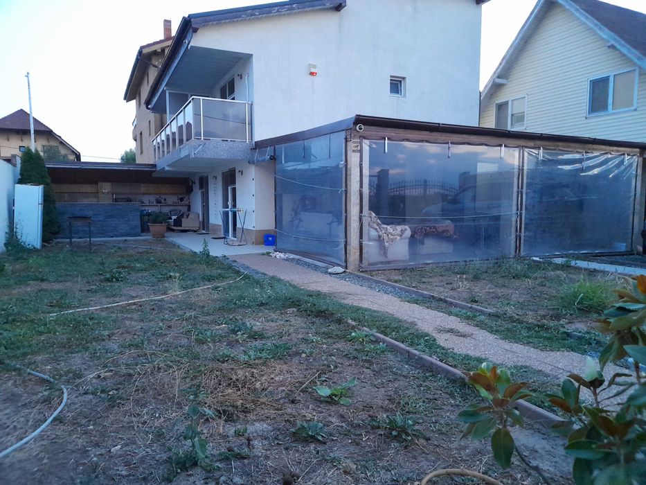 Inchiriez Vila /casa Individuala