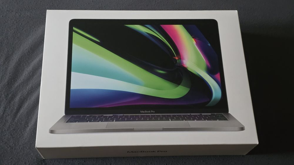 Apple Macbook Pro 13 A2338 M1 16GB RAM 512GB SSD