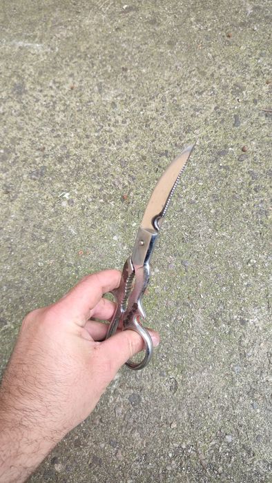 Foarfeca vintage pentru pui