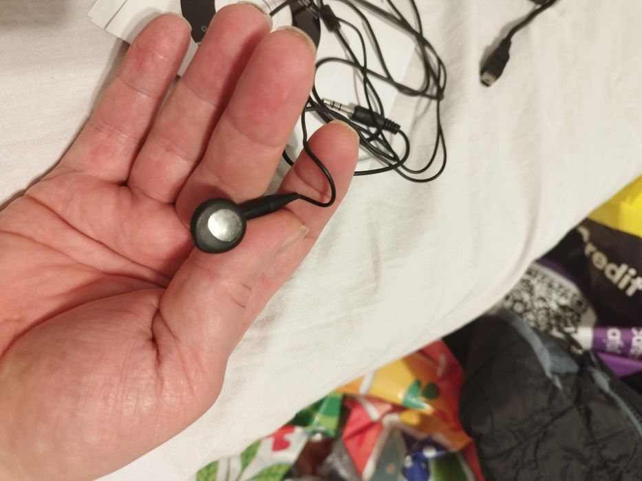 Vând mp 3 player nou