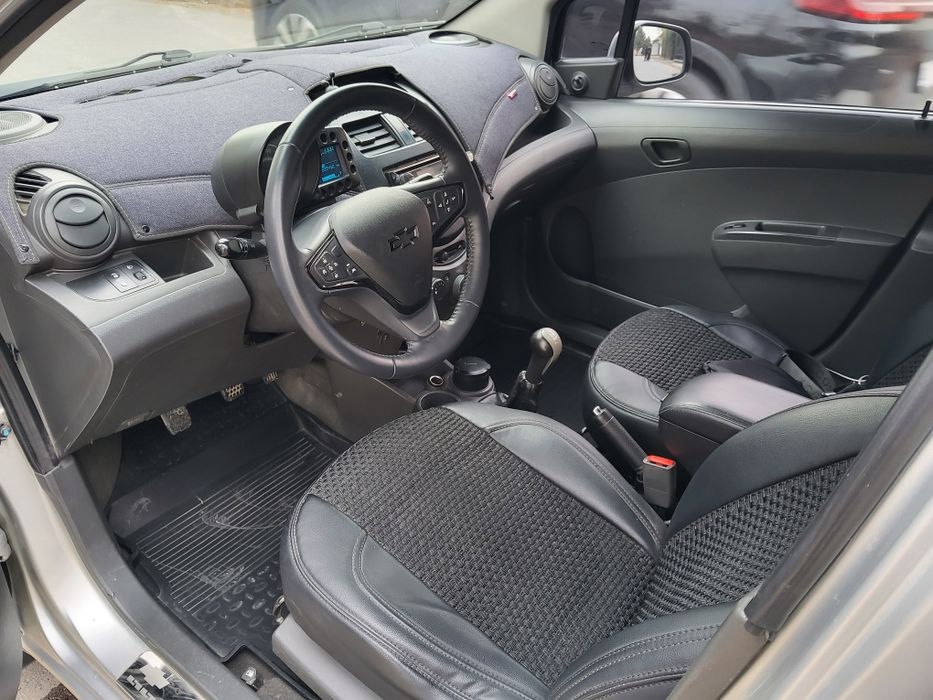 Chevrolet spark 2012