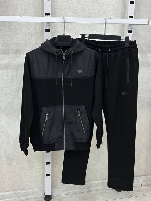 Trening barbati Prada
