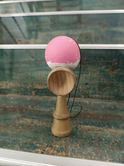 vand kendama krom pop roz
