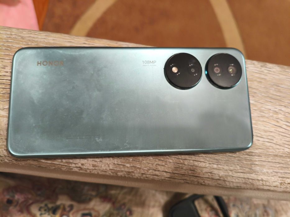 Продам Хонор х7б