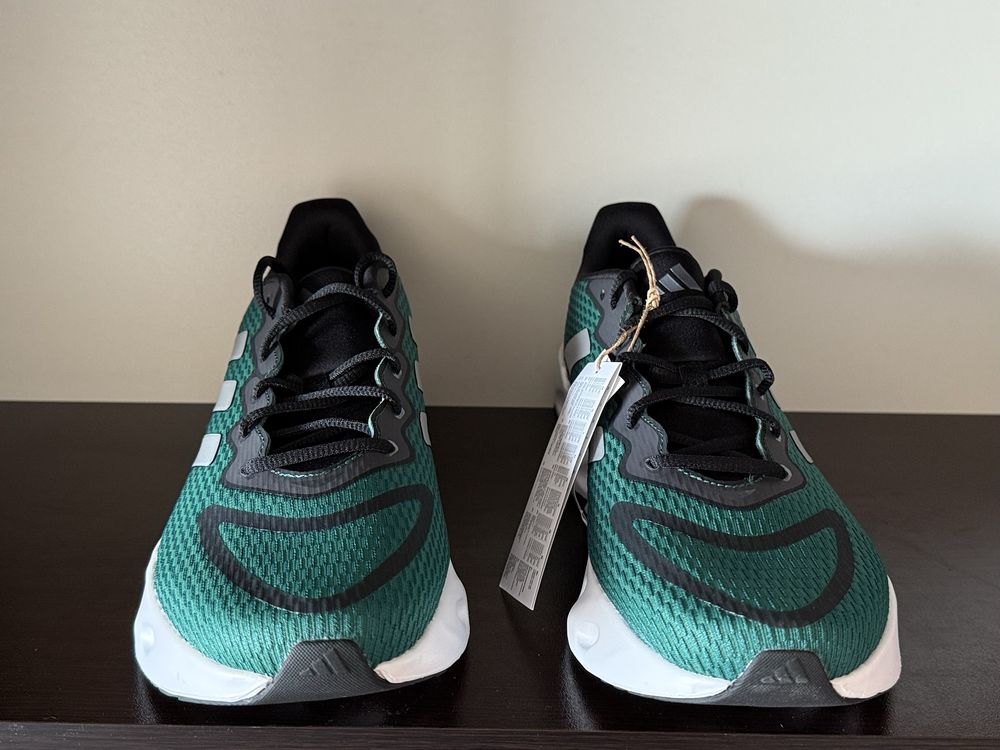 ADIDAS SWITCH RUN M 44номер 28см Стелка Нови с Кутия