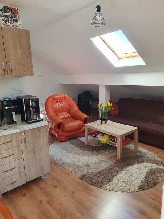 Apartament cu 2 camere la Casa cu curte