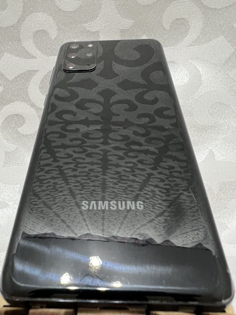 Samsung S20 Plus