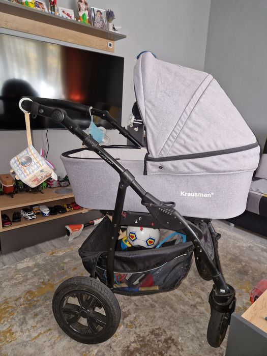 Vand carucior 3in1 Krausman 900 Ron
Landou
Scoica 
Parte sport
Plasa d