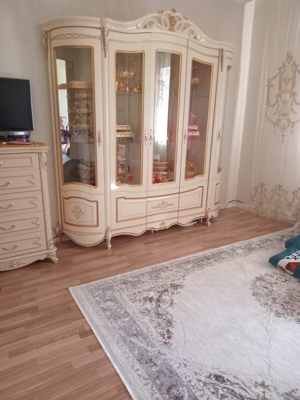 Продаются два жилых дома на одном земельном участке