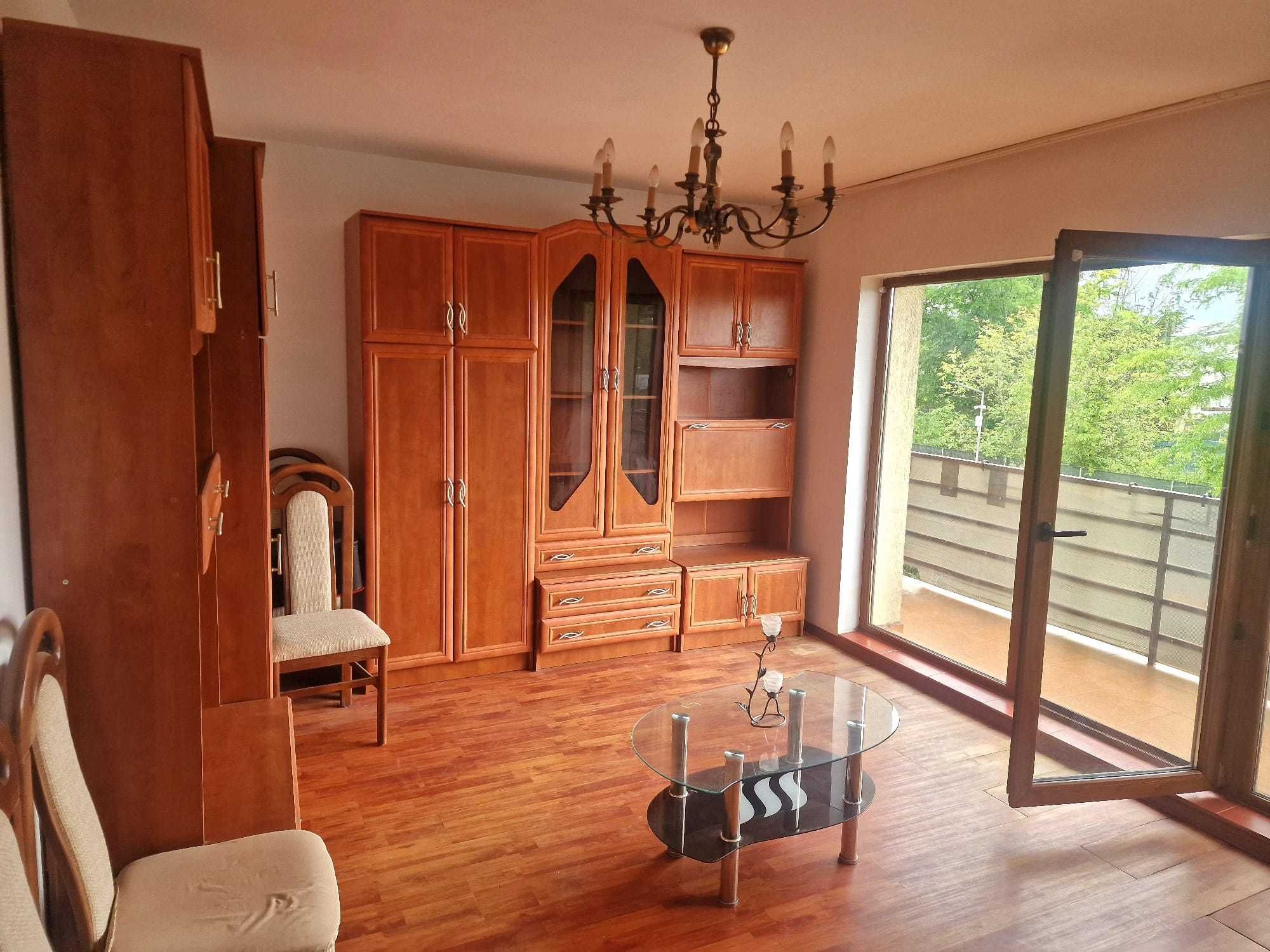 Confort și calm la oraș – apartament de vânzare în Drumul Taberei