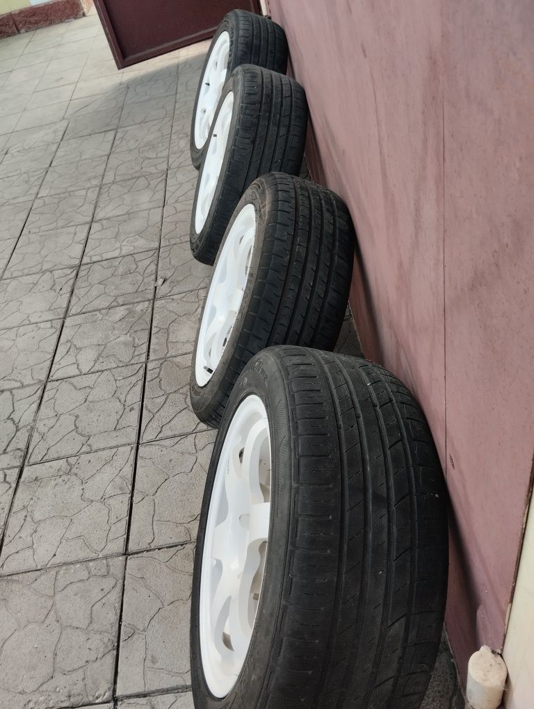 Продам слики в хорошем состоянии