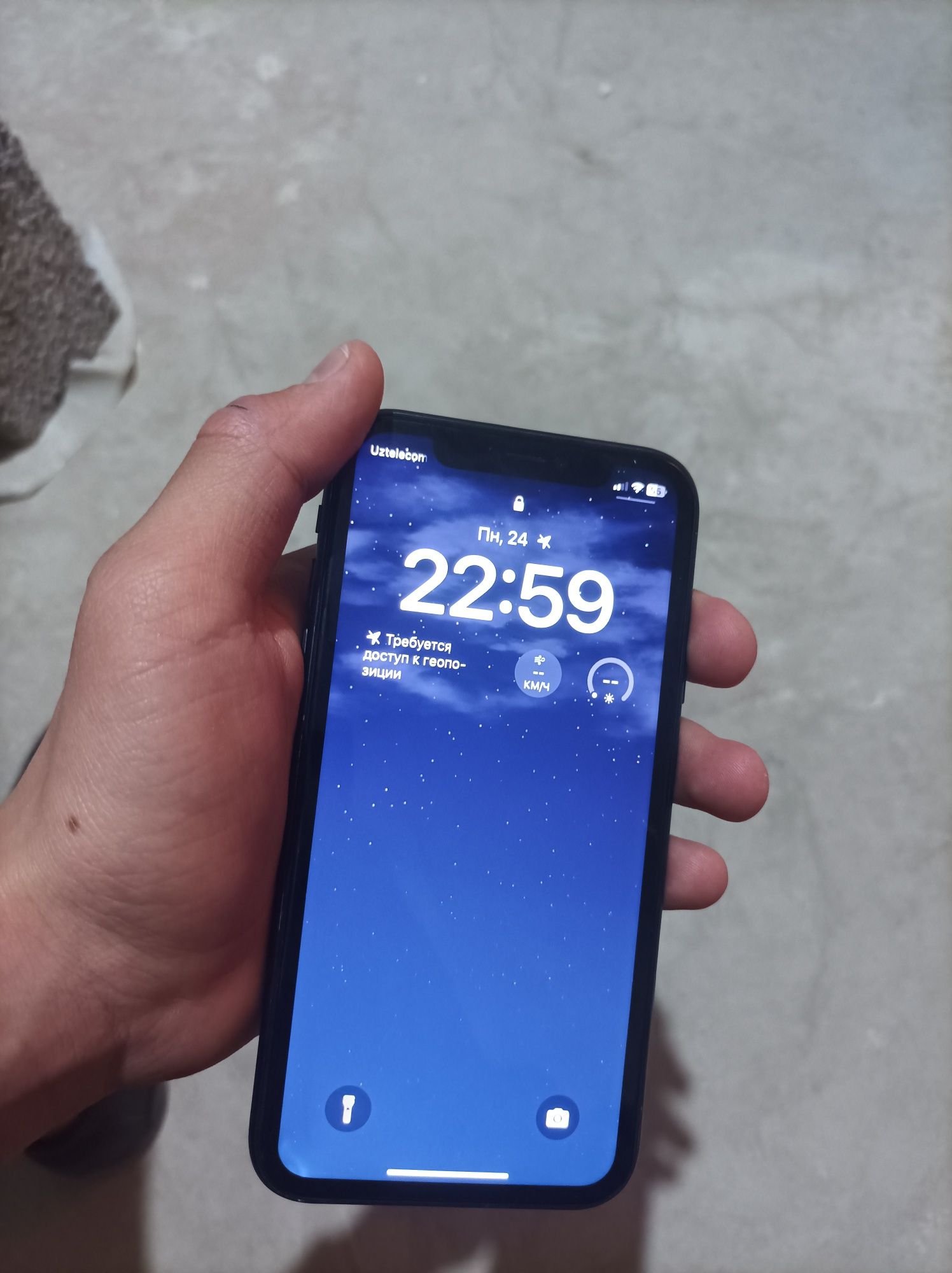 Iphone 11 qora 64gb