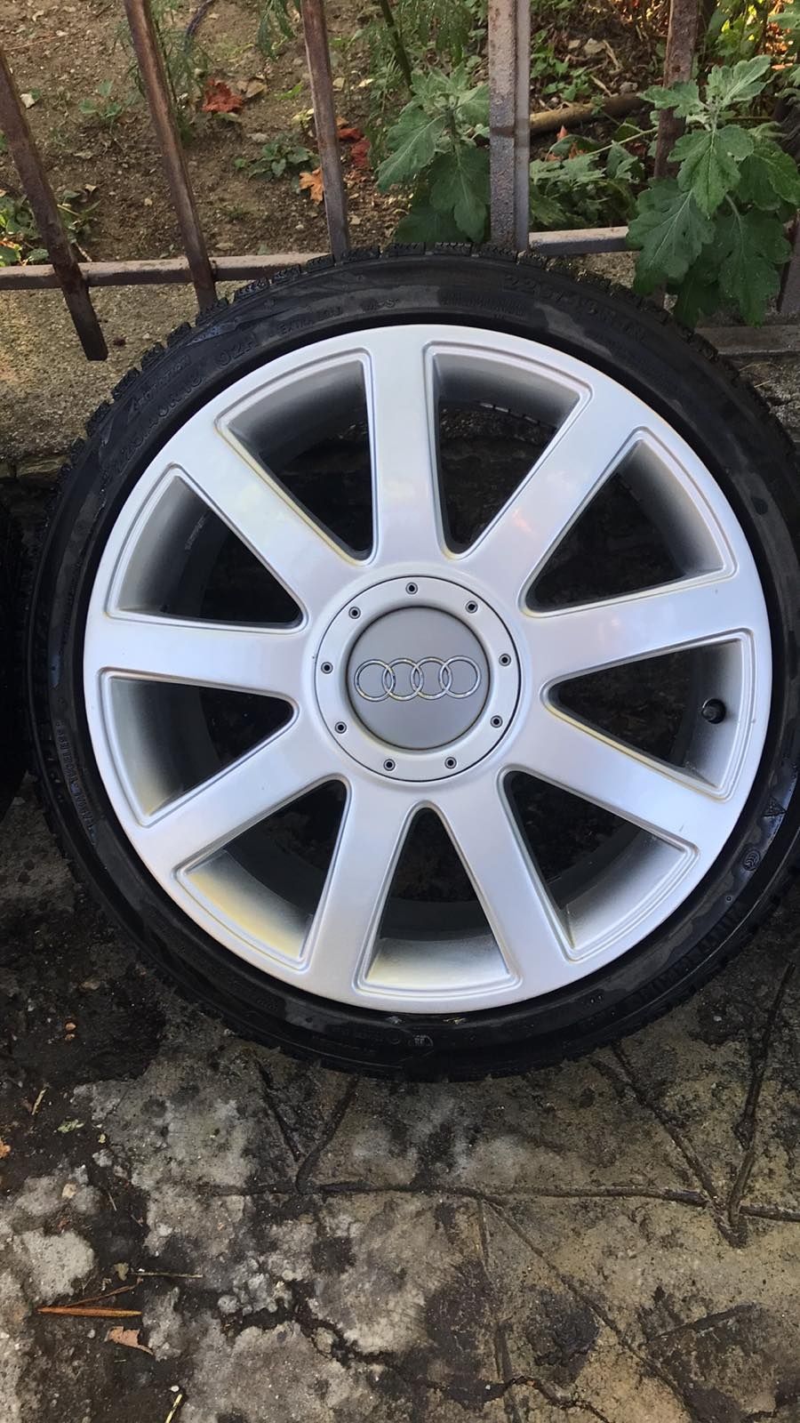Audi 18ки 5x112 оригинални джанти с гуми