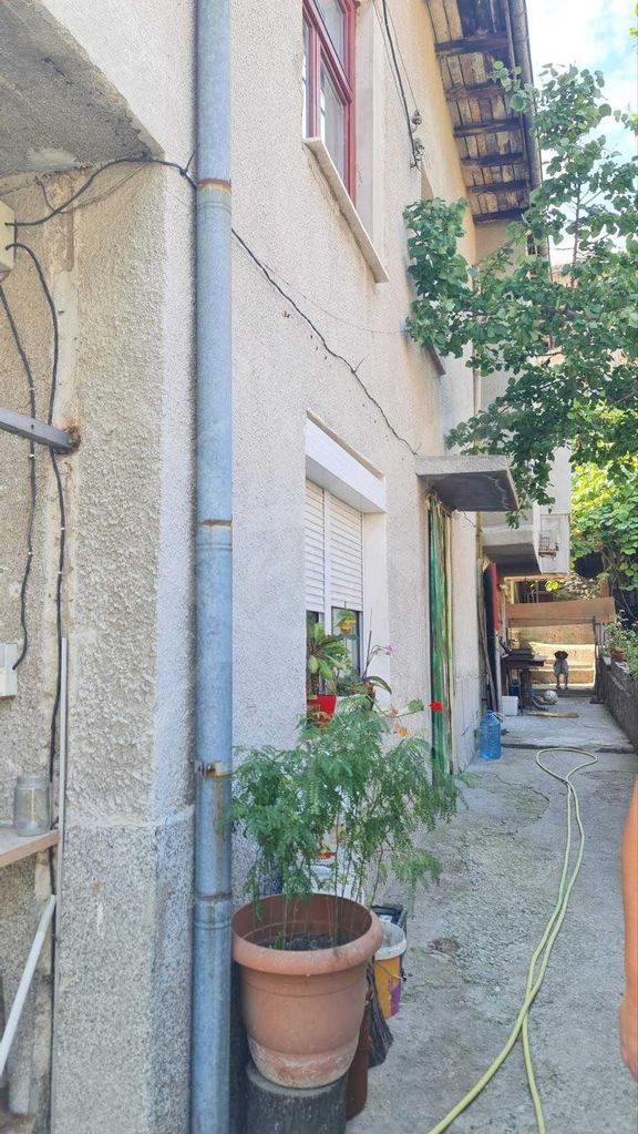 Продава се Къща в Асеновград - 214 кв.м за 697 €/кв.м - Снимка #13