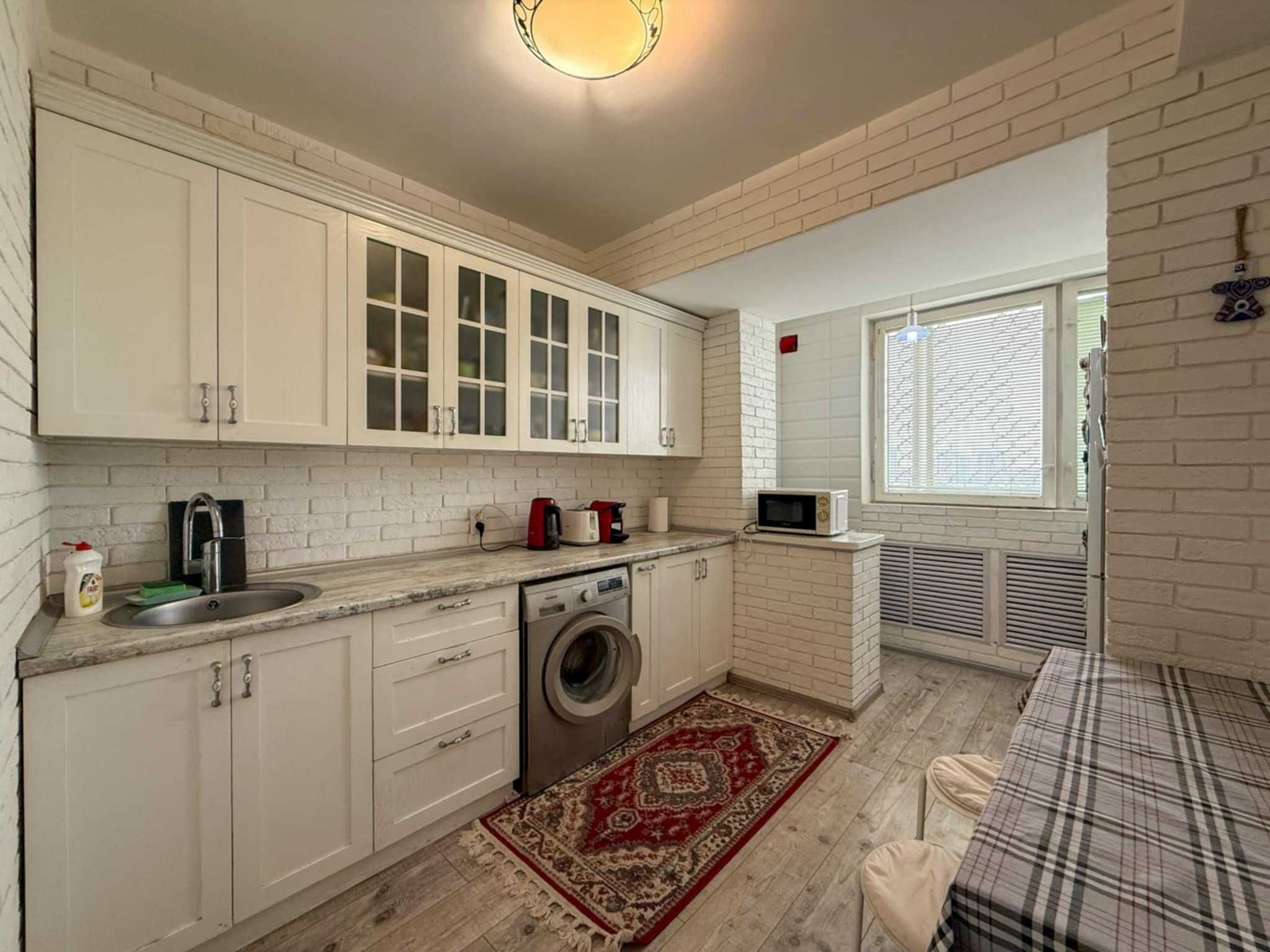 3-комнатная квартира 80 м² метро Хамида Алимджана - аренда 800 у.е.