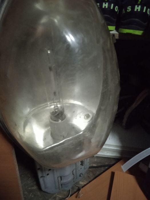 Продам прожектор