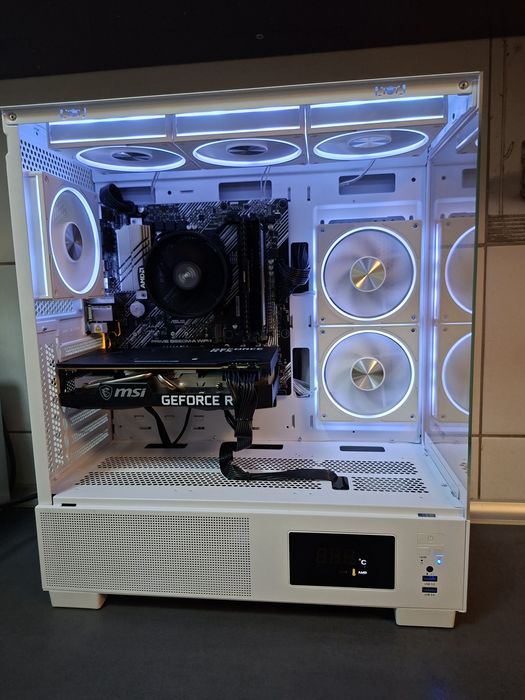 PC Ryzen 5600x cu RTX 3060 Ti