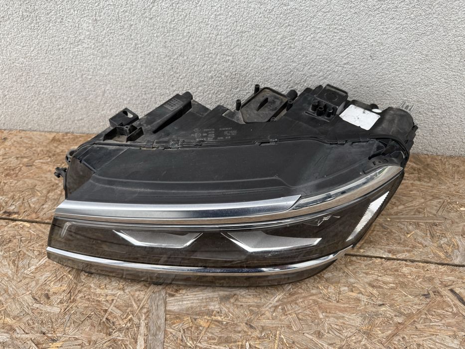 Far stanga VW Tiguan 2 Full LED Original Europa