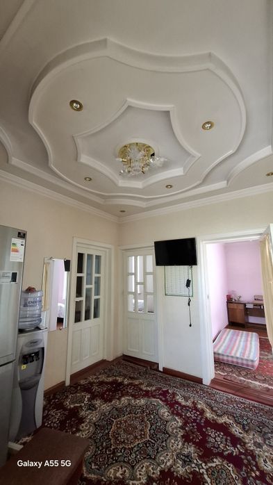 Keles kirofda Tayyor uy sotiladi