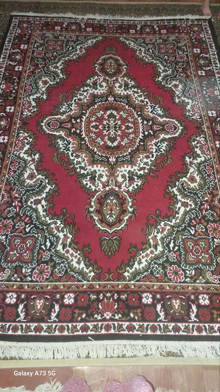 Гиламлар .ЯНГИ.2 та.раз.2*3 метр. Коври, Новие.