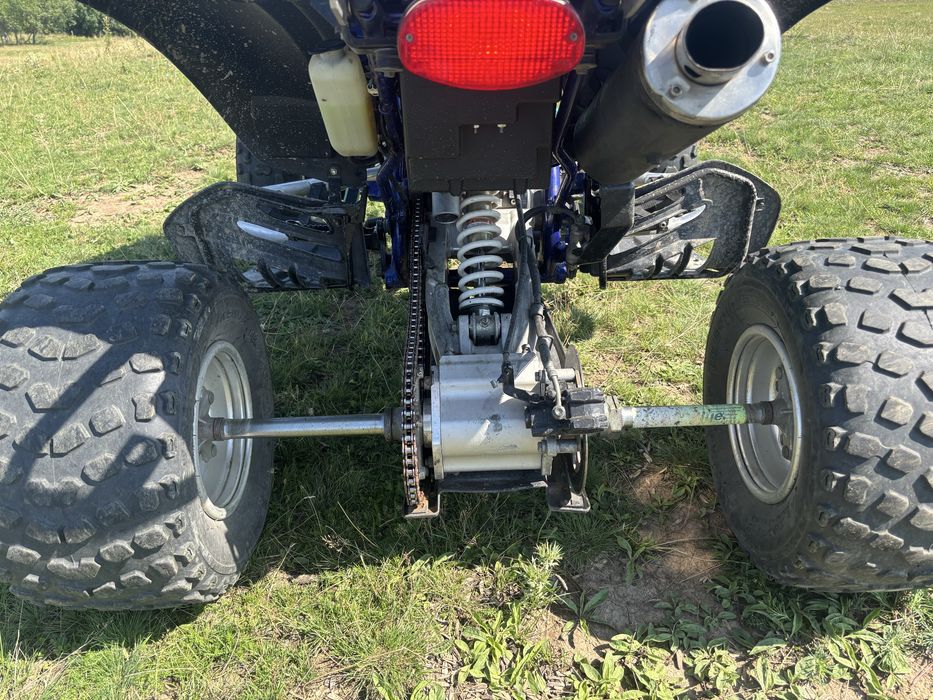 Yamaha raptor 660R