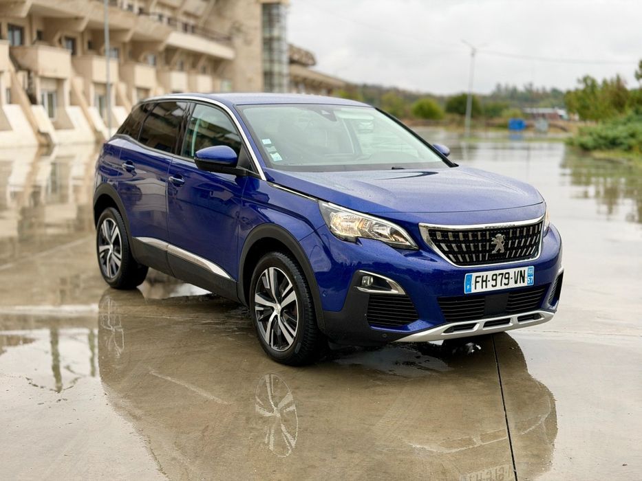 Peugeot 3008 PureTech 130 CP, Allure, Manual