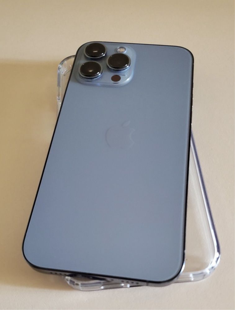 Vand Iphone 13 pro max 1 TB sierra blue neverlocked