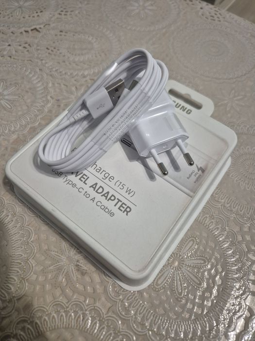Ново зарядно Samsung 15w