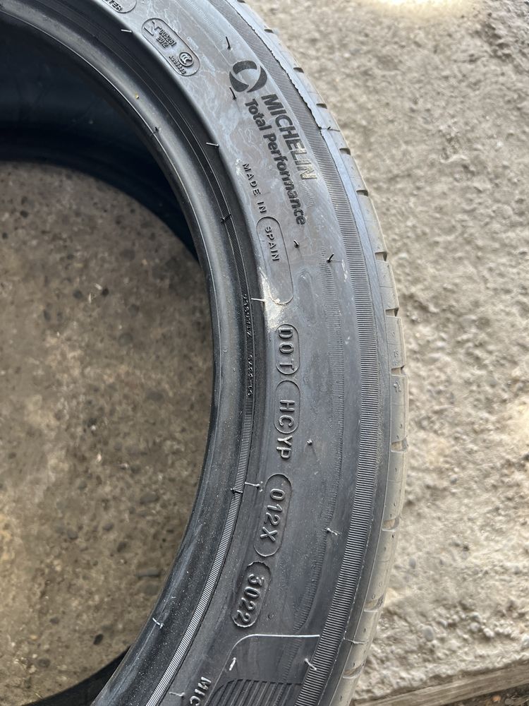 2 Anvelope Vara 245/45/19 Michelin 2022