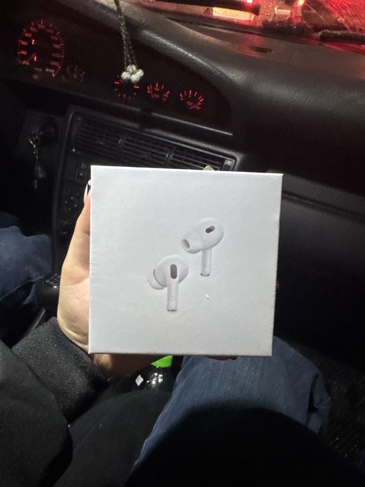 Продам Airpods pro (2nd generation)