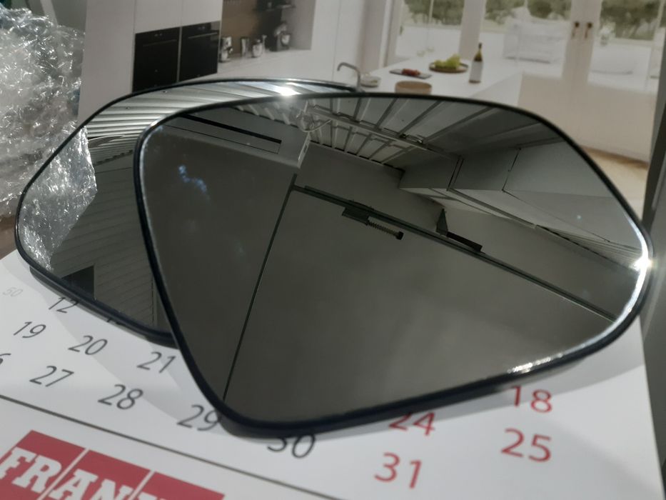 Продам зеркальное полотно